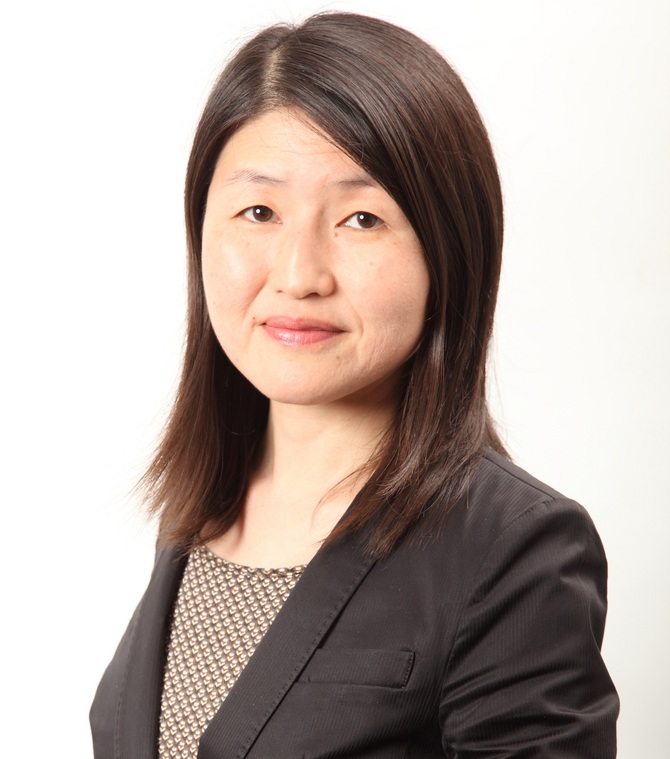 高野 聡美<たかの さとみ> 高野 聡美<たかの さとみ>